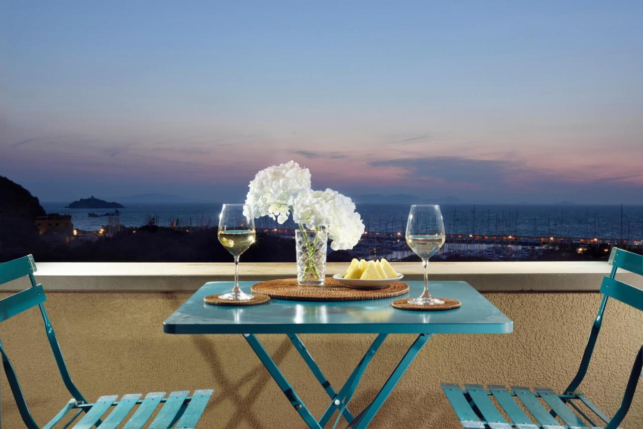 Punta Ala Sea View Apartments Екстериор снимка