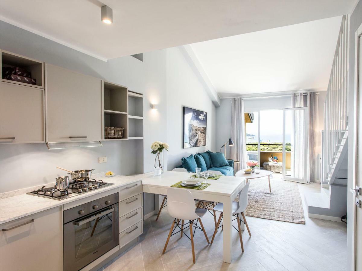Punta Ala Sea View Apartments Екстериор снимка